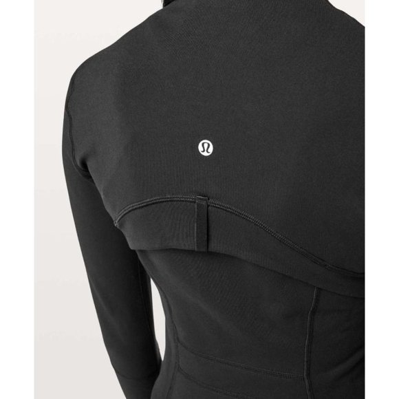 EUC Lululemon Define Jacket Kate Middleton Zip Front Size 4 - Picture 9 of 9